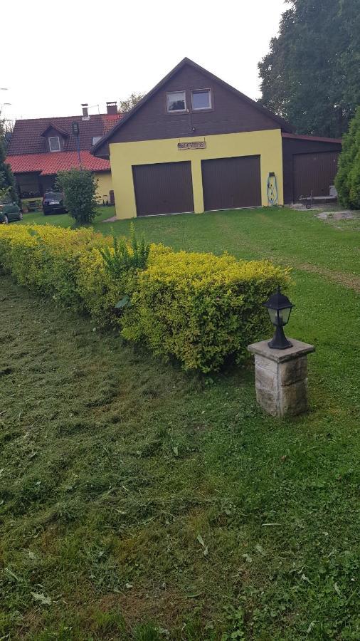 Turystyczny Apartament Na Poddaszu Skoczów Exteriör bild